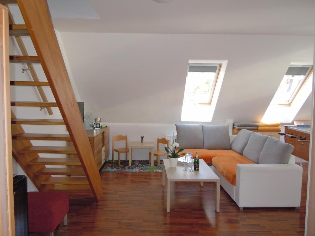Apartment Wellness Vlckova Экстерьер фото