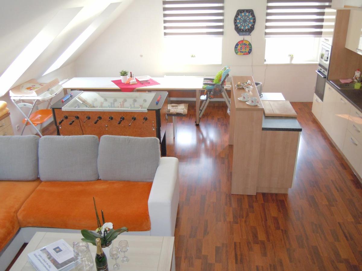 Apartment Wellness Vlckova Экстерьер фото